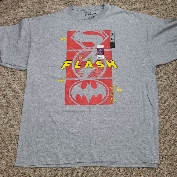 NWT The Flash Super Icons Crew Neck T Shirt 2X - Picture 4 of 4